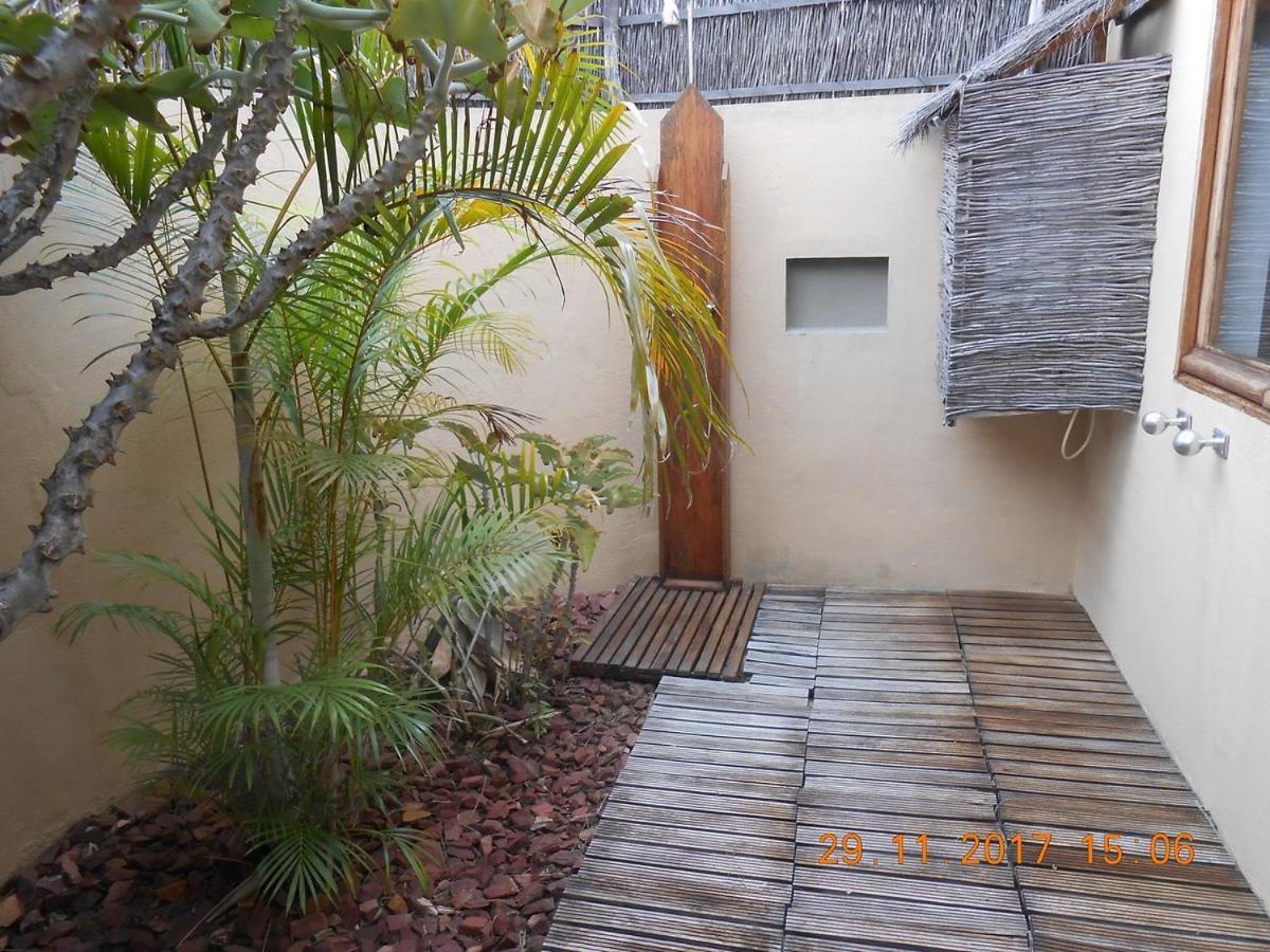 Satrana Lodge Ranohira Extérieur photo